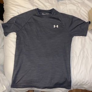Gray Under Armour Synthetic T-Shirt